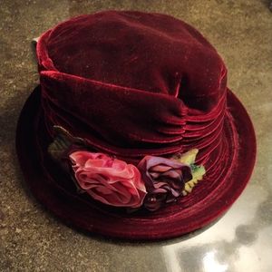 Victorian Trading Hopeless Romantic Hat